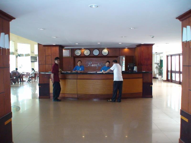 Huu Nghi Hotel Vinh Eksteriør billede