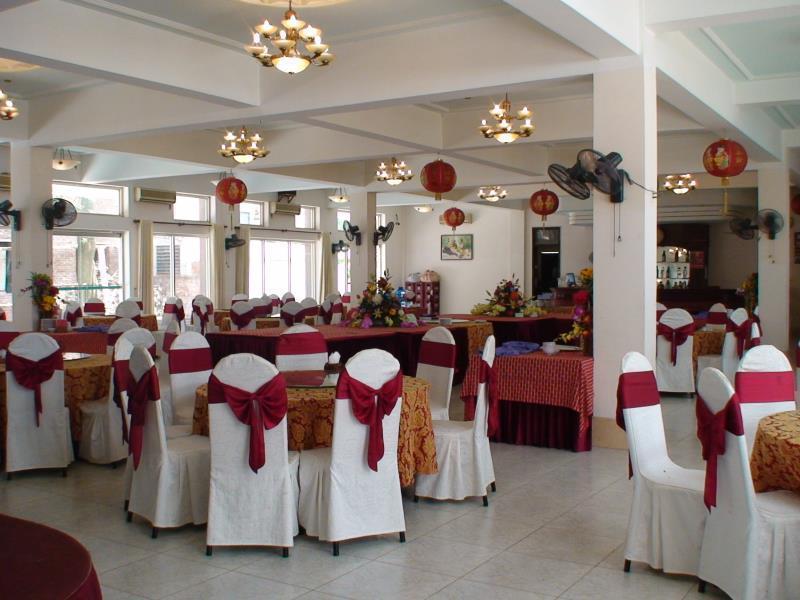Huu Nghi Hotel Vinh Eksteriør billede